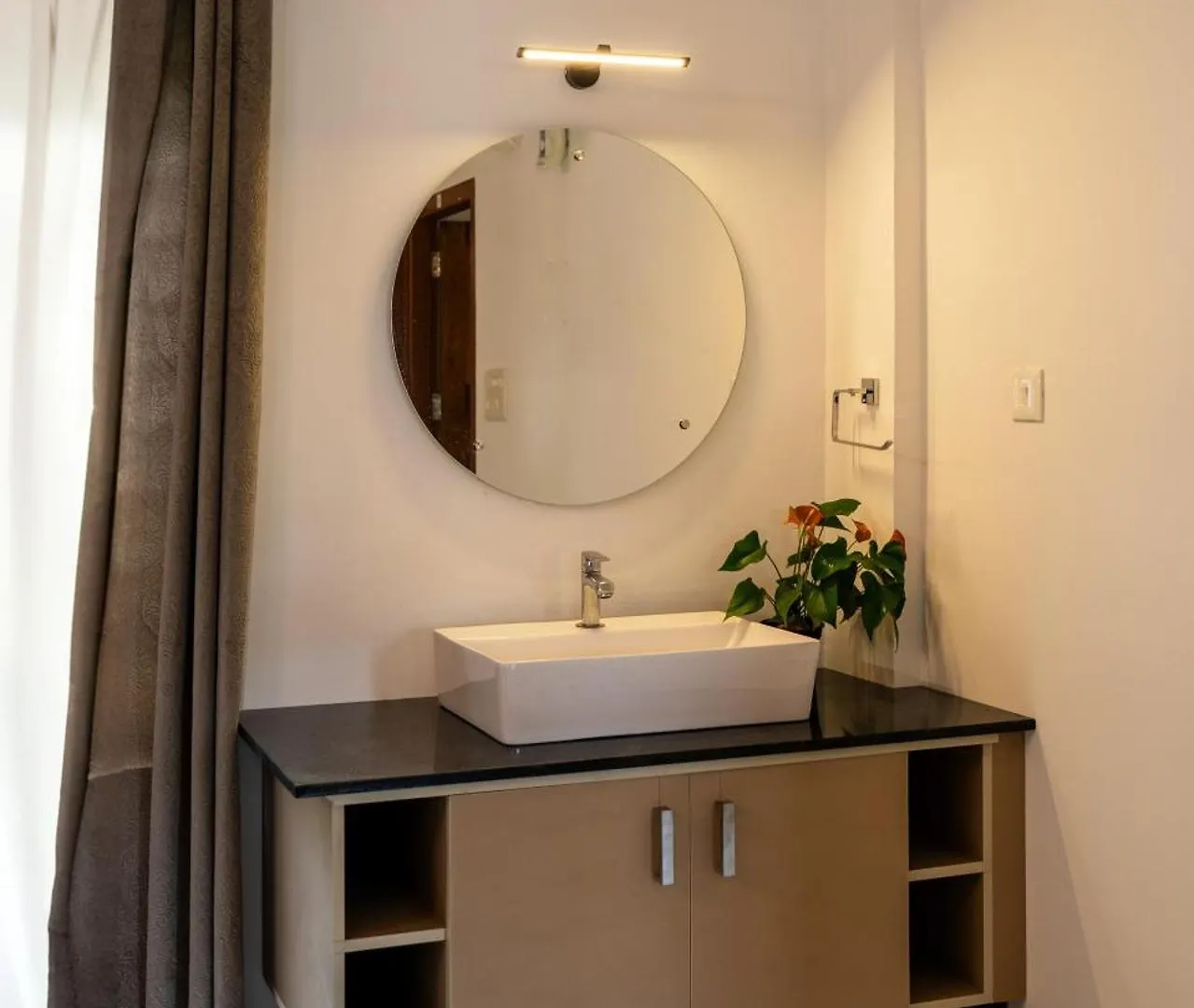 Barakath Square Apartments & Rooms Erattupetta Indien